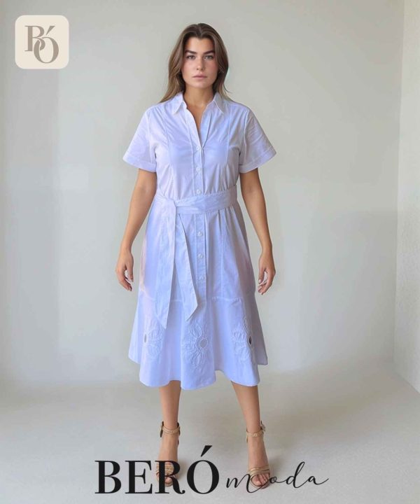 Vestido camisero blanco con bordado y cinturón
